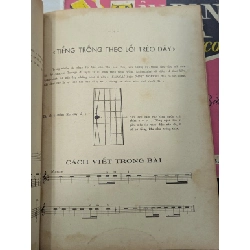 Phương pháp tự học độc tấu tây ban cầm theo điệu flamenco - Hoàng Bửu 548581