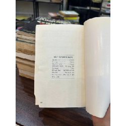 Bão táp đồng bằng - Hoàng Trung Thông 936713