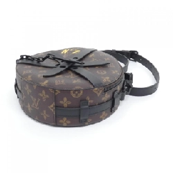 Túi xách vai Louis Vuitton Monogram (N°7) Wheel Box M59706 608978