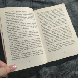 Hetty Feather - Jacqueline Wilson  1010580