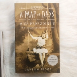 Miss Peregrine's Home for Peculiar Children: A Map of Days - Ransom Riggs