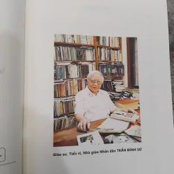 Lí thuyết và thi pháp văn học của GS Trần Đình Sử 1022469