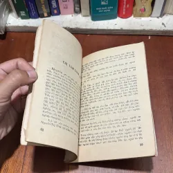 [Sách 8x] - II Văn Học Lịch Sử: Người Phụ Nữ Mới - 1985 797584