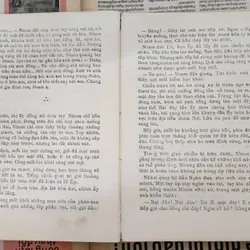 Tiểu thuyết HÀNH LANG PHÍA ĐÔNG của Bùi Bình Thi 704948