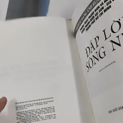 [MIỄN PHÍ BỌC SÁCH] Đáp Lời Sông Núi - Nhiều Tác Gỉa 990434