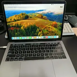 Apple MacBook Pro 2019 i7 13.3 inch 16GB/256GB 731918