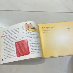 NGOẠI VĂN tiếng anh trẻ em : Baby’s First Year - nhật kí đầu đời của con - sách kinh điển 1027841