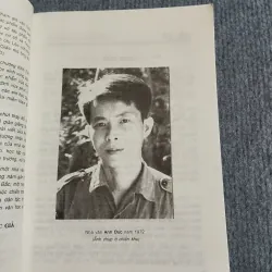NHÀ VĂN TRONG NHÀ TRƯỜNG: ANH ĐỨC 571005