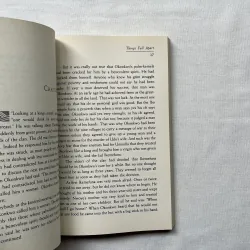 Things Fall Apart - Chinua Achebe 992623