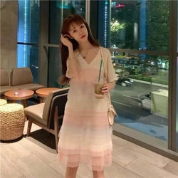 Đầm suông ren cầu vồng màu pastel 299891