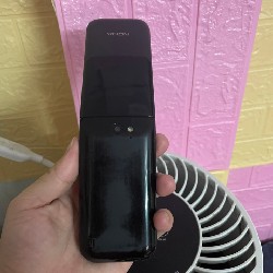 Nokia 2720 Flip