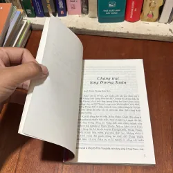 II Văn Học: Trân Trọng Một Con Người Huyền Thoại - Nguyễn Quang Hà - 2003 785616