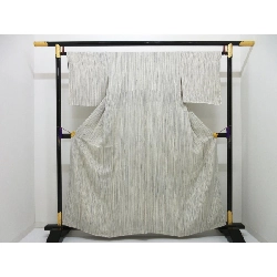 Áo họa tiết nhỏ - Kích thước L - Hàng hiệu Authentic