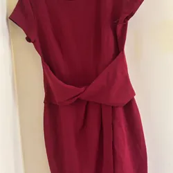 Đầm thiết kế 697408