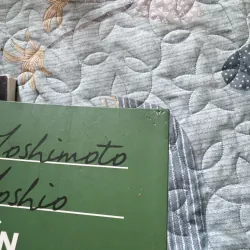 Đến Starbuck mua cà phê cốc lớn - Yoshimoto Yosio 763748