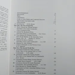 The Commanders: Australian Military Leadership in the Twentieth Century - Khổ lớn, bìa vải 788313