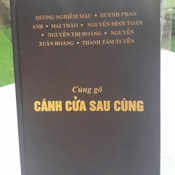 CÙNG GÕ CÁNH CỬA SAU CÙNG