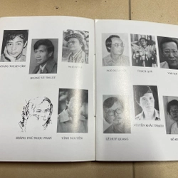 Hai thập kỷ thơ Huế (c) 471339
