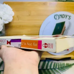 [Sách tiếng Anh 2hand] Like new 90% - 📖 Size 12 Is Not Fat – Meg Cabot 590269