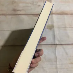 Dựa Trên Một Câu Chuyện Có Thật - Delphine de Vigan 800039