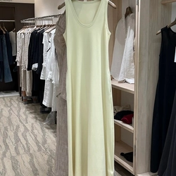 Chủ yếu là hàng new,có cái chưa mặc lần nào,có cái giặt xong để đấy,cái thì mặc 1l 522422
