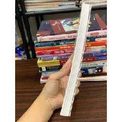 Sống trong thế giới đàn ông – Vũ Nguyễn Hà Anh 574092