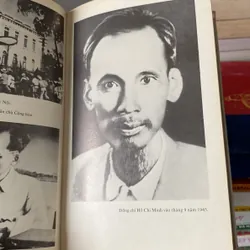 ĐỒNG CHÍ HỒ CHÍ MINH, Ê. CÔ-BÊ-LÉP, sách bìa cứng, in tại Liên Xô 1985 567393
