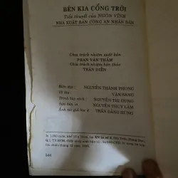 Bên kia cổng trời  996811