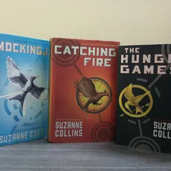 The hunger games set , sách ngoại văn tiếng Anh english book  729952