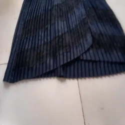 Chân váy Zara size L