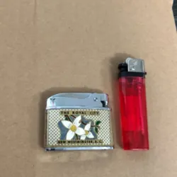 Bật lửa City hall new westminster .JAPAN 961826