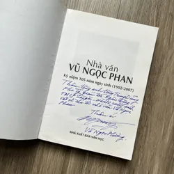 Nhà văn Vũ Ngọc Phan (sách kỷ niệm 105 năm ngày sinh) kèm chữ ký tặng 719232