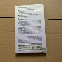 Tỷ phú bán giày - Tony Hsieh 789153