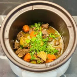 Nồi kho hầm đa năng UNIE USC308 dung tích 3L, lòng nồi gốm tử sa, 8 chức năng kho hầm 792959