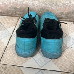 Giày bóng đá Predator 473754