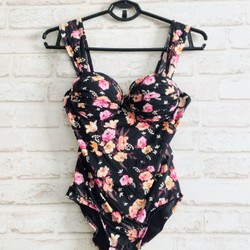 Bikini 1 mảnh hoa nhí 145305