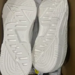 Giày thể thao 361 size 43 759981