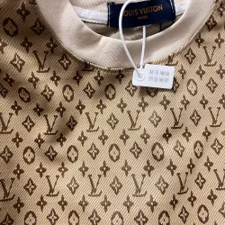 Áo sweatshirt Louis Vuitton họa tiết Monogram size SML màu be 1024448