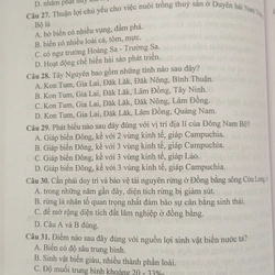 Combo Đạt điểm cao môn văn & bộ đề 3 môn Khoa học xã hội  267099