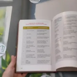 [MIỄN PHÍ BỌC SÁCH] Dấu Ấn Lịch Sử - Văn Hóa Quận 1 Thành Phố Hồ Chí Minh 990172