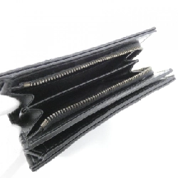 【新品】Gucci GG MARMONT 781583 DTDHT Ví 621152