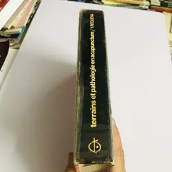📘 TERRAINS ET PATHOLOGIE EN ACUPUNCTURE – Y. Requena 598084