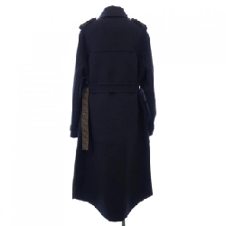 Áo khoác FENDI 636568