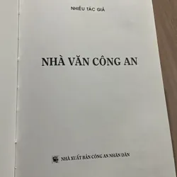 Nhà văn công an - sách khổ lớn - 240 trang  713079