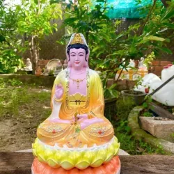 Tượng Phật Quan Thế Âm Bồ Tát Ngồi 30 vàng composite 787166