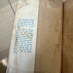 Sách “chân dung các nhà văn qua giai thoại” 179288