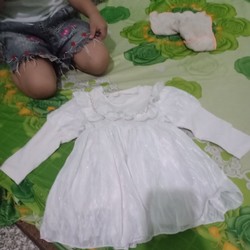 Váy trắng cho bé gái 