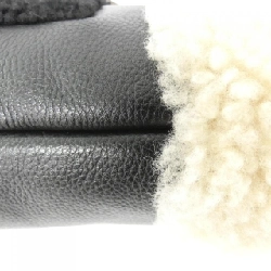 Túi xách vai Louis Vuitton Mansion Mouton Teddy M76564 612934