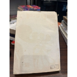 Con gà trống trên ban công- NXB Thanh Hoá