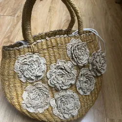 Túi tote chất liệu cói 2hand